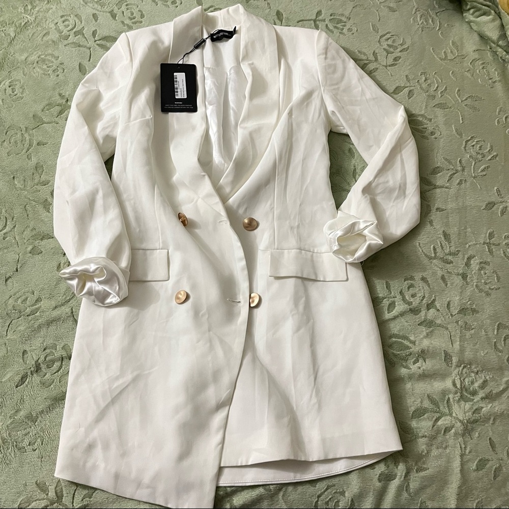 Pretty Little Thing Blazer Dress